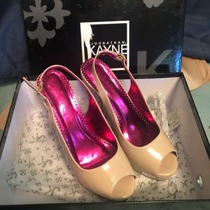 NIB Jonathan Kayne Natalia Nude Slingback Heels 4”